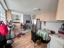City Plaza (D14), Apartment #585651391